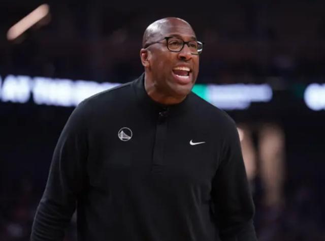 布朗期待帮助国王走出黑暗 提升防守是首要任务